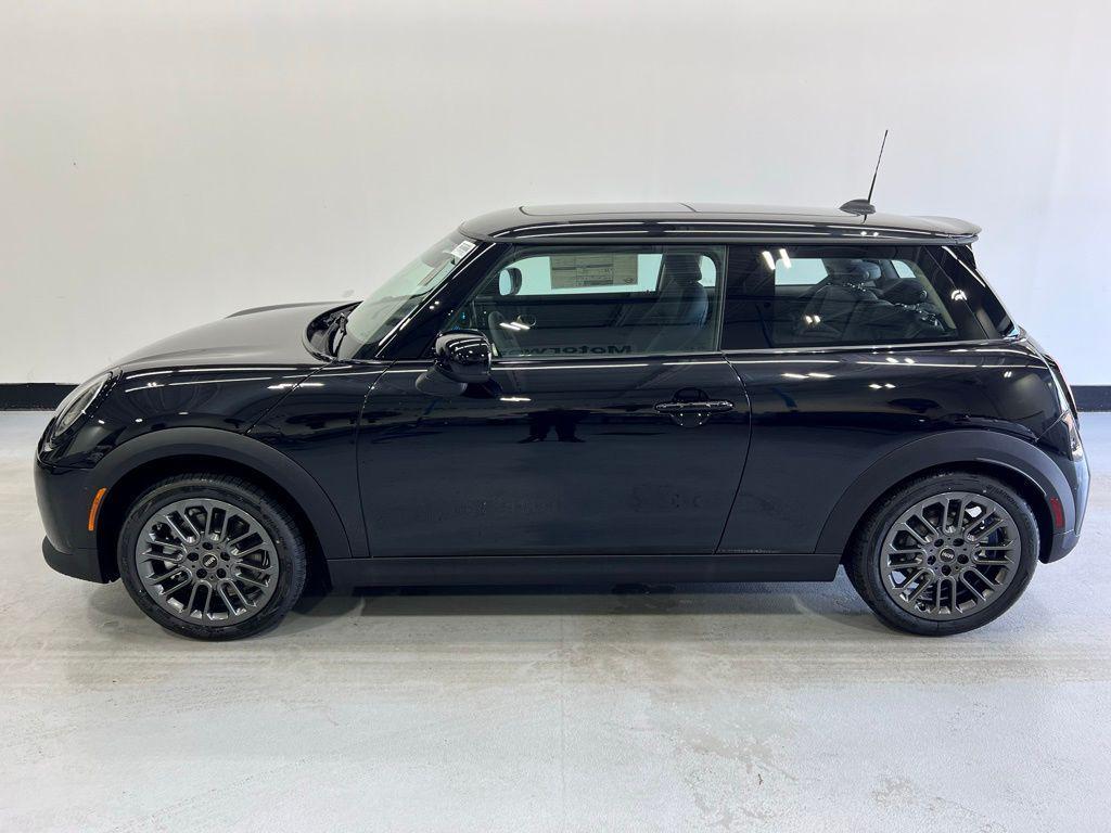 used 2025 MINI Hardtop car, priced at $29,998