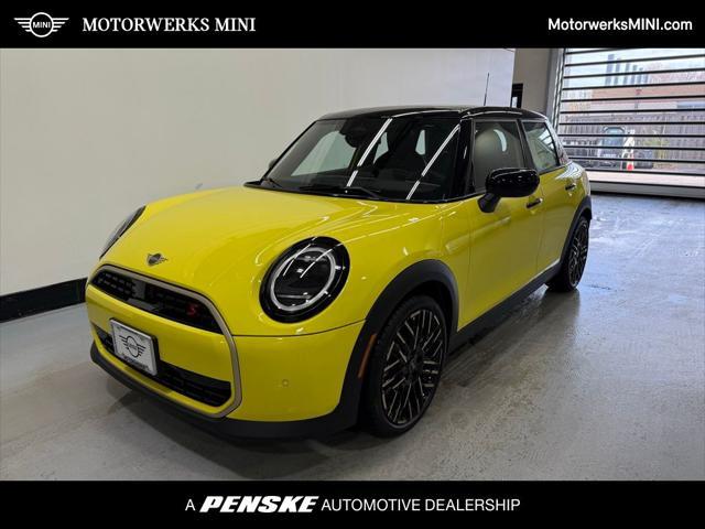 new 2025 MINI Hardtop car, priced at $36,895