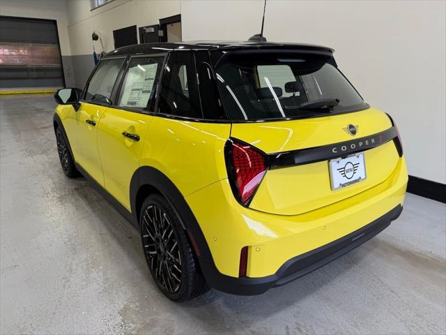 new 2025 MINI Hardtop car, priced at $36,895