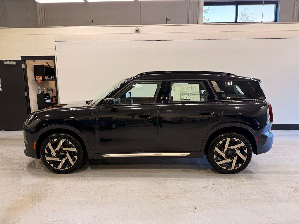 new 2025 MINI Countryman car, priced at $40,675