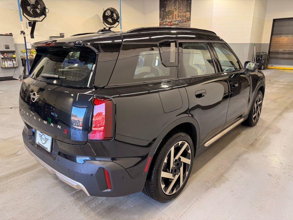 new 2025 MINI Countryman car, priced at $40,675