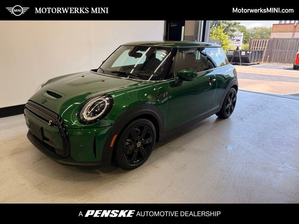 used 2023 MINI Hardtop car, priced at $24,999