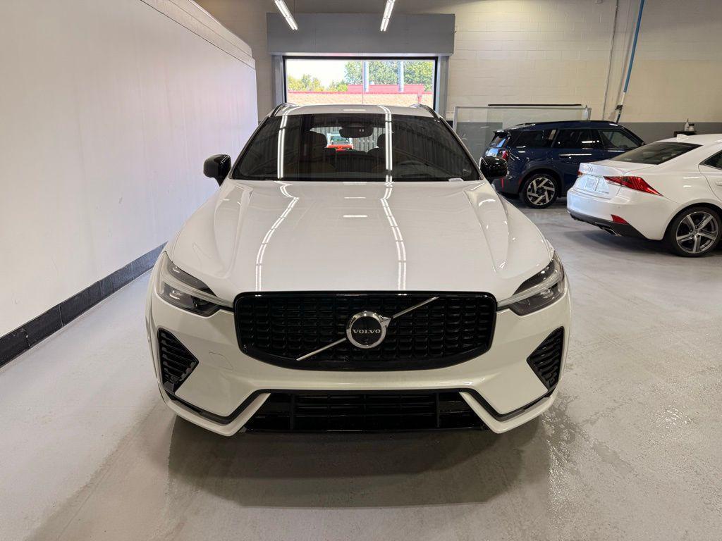 used 2024 Volvo XC60 Recharge Plug-In Hybrid car, priced at $52,499