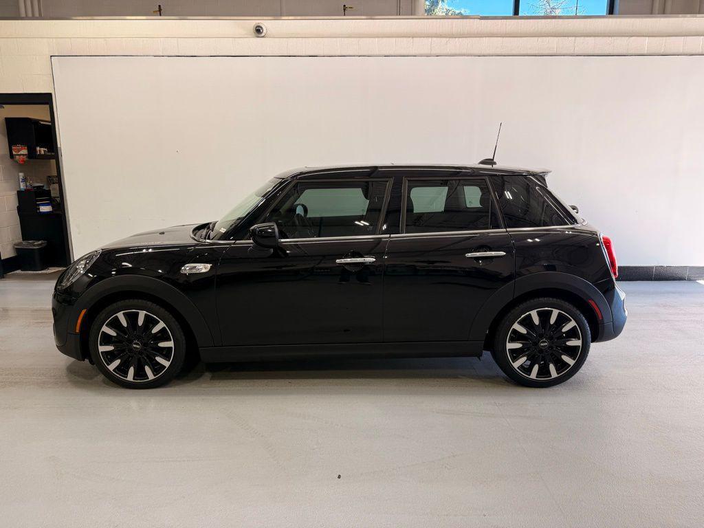 used 2021 MINI Hardtop car, priced at $21,499