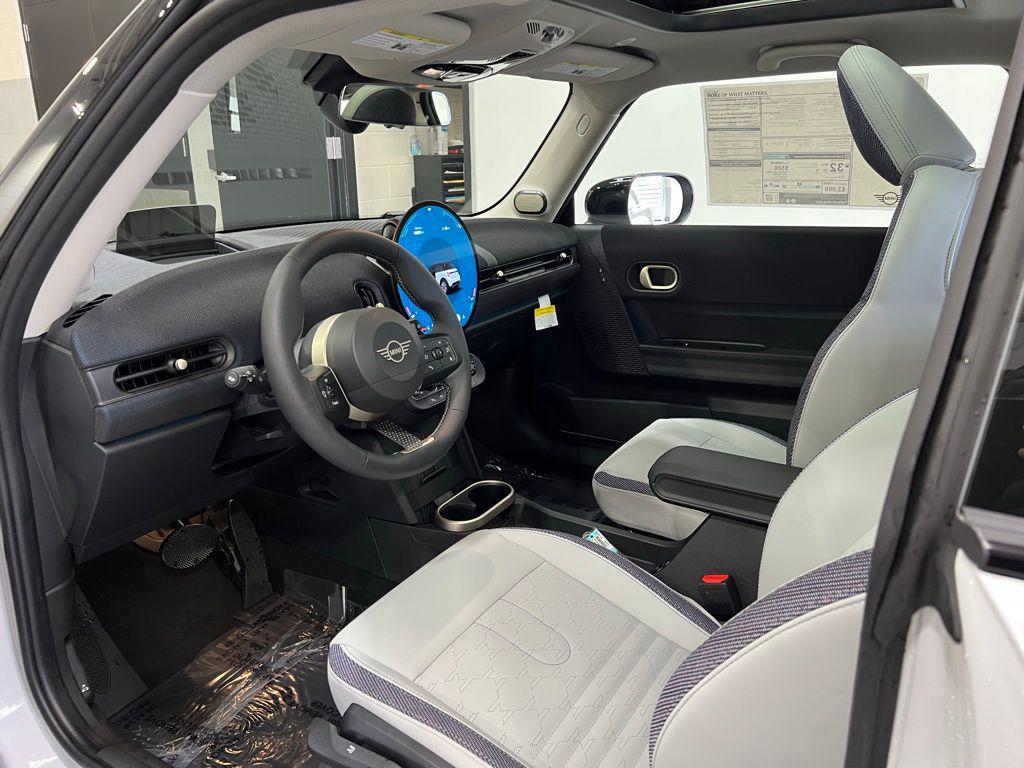 new 2025 MINI Hardtop car, priced at $37,630