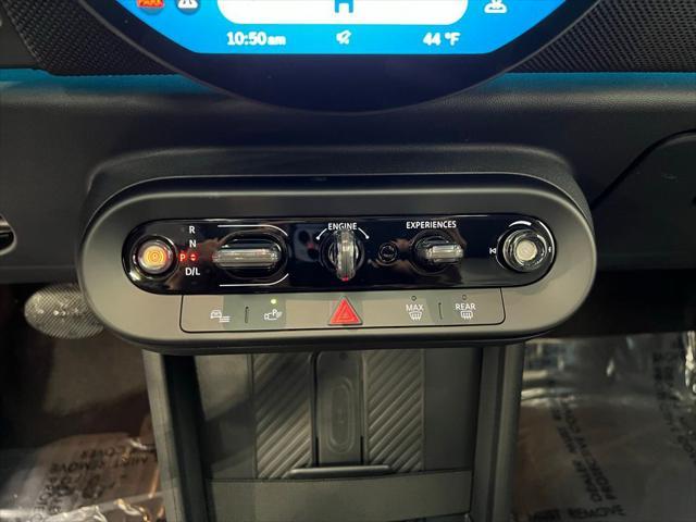 new 2025 MINI Hardtop car, priced at $37,630