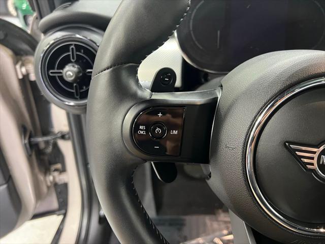 used 2022 MINI Hardtop car, priced at $23,400