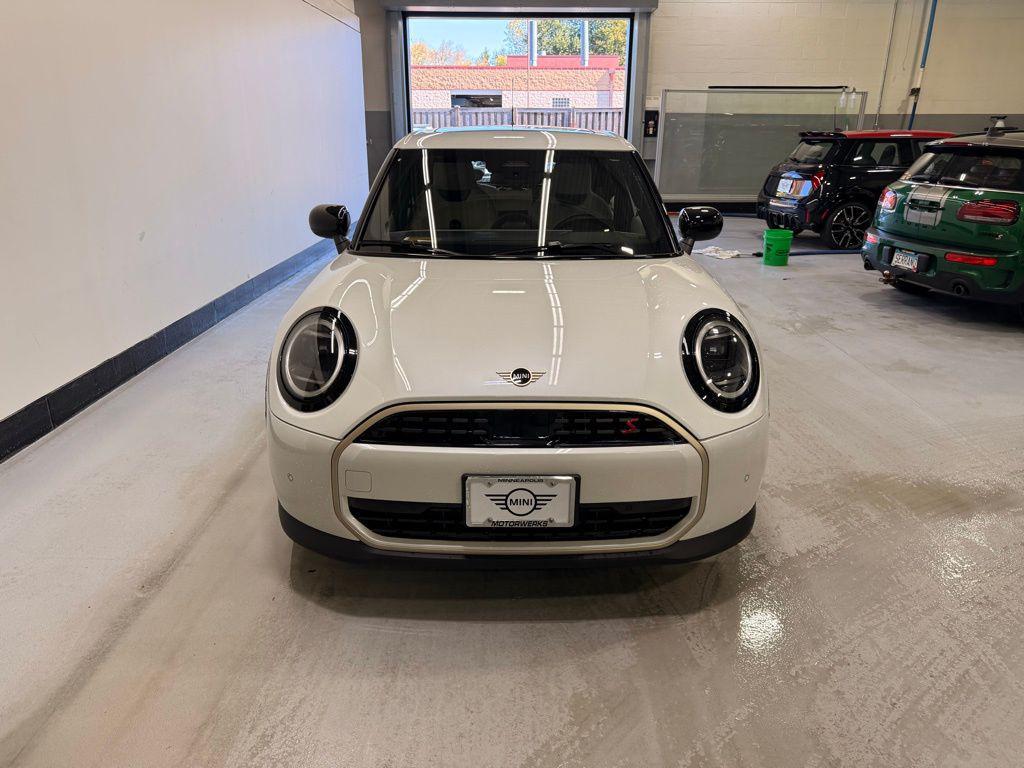 new 2025 MINI Hardtop car, priced at $37,110