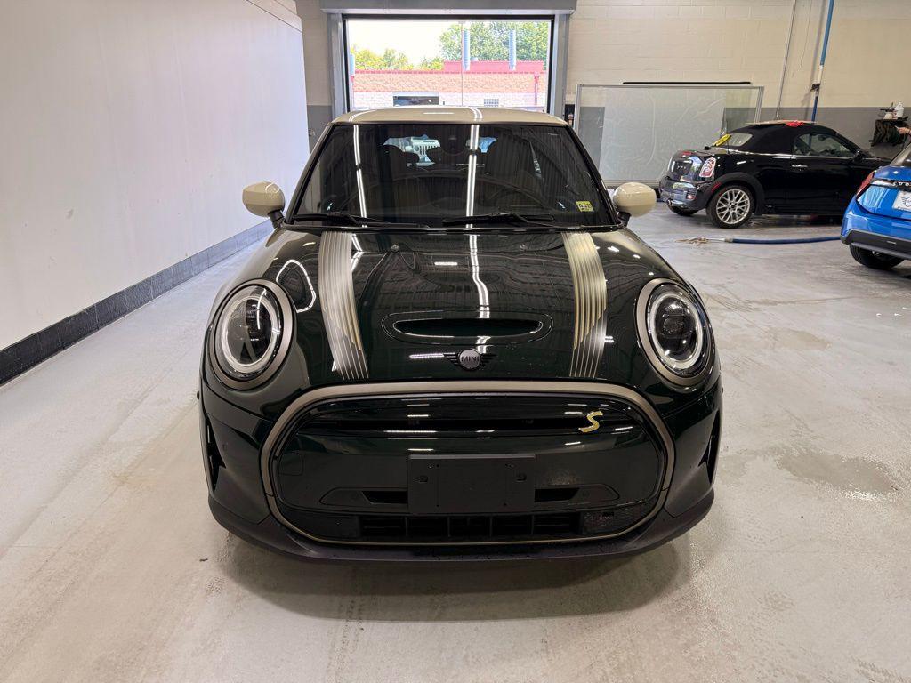 used 2024 MINI Hardtop car, priced at $26,999