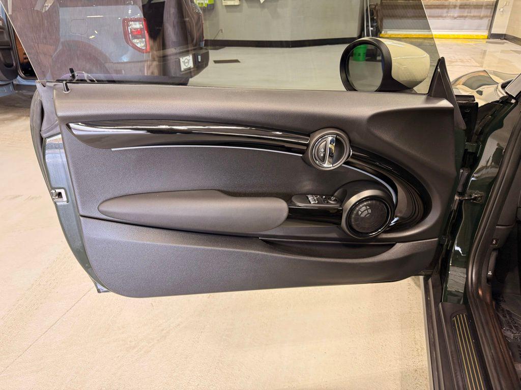 used 2024 MINI Hardtop car, priced at $26,999