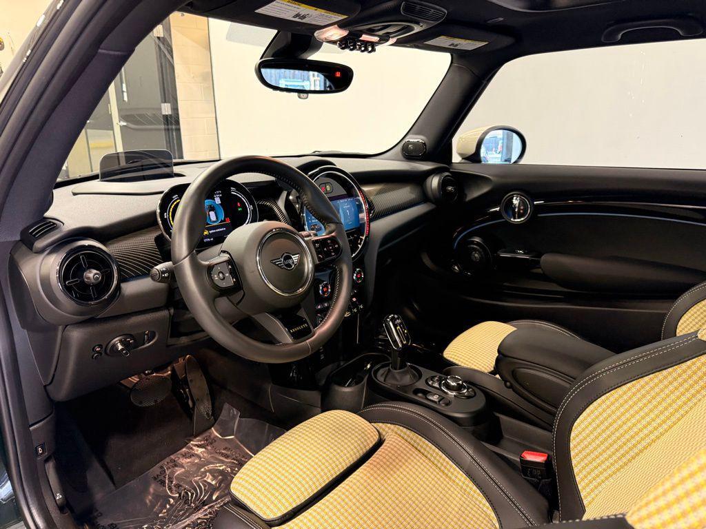 used 2024 MINI Hardtop car, priced at $26,999