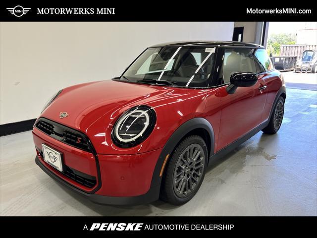 used 2025 MINI Hardtop car, priced at $32,245