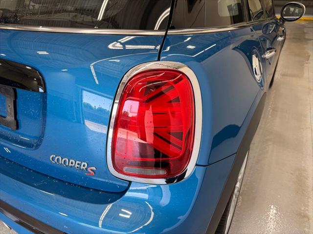 used 2024 MINI Hardtop car, priced at $28,499