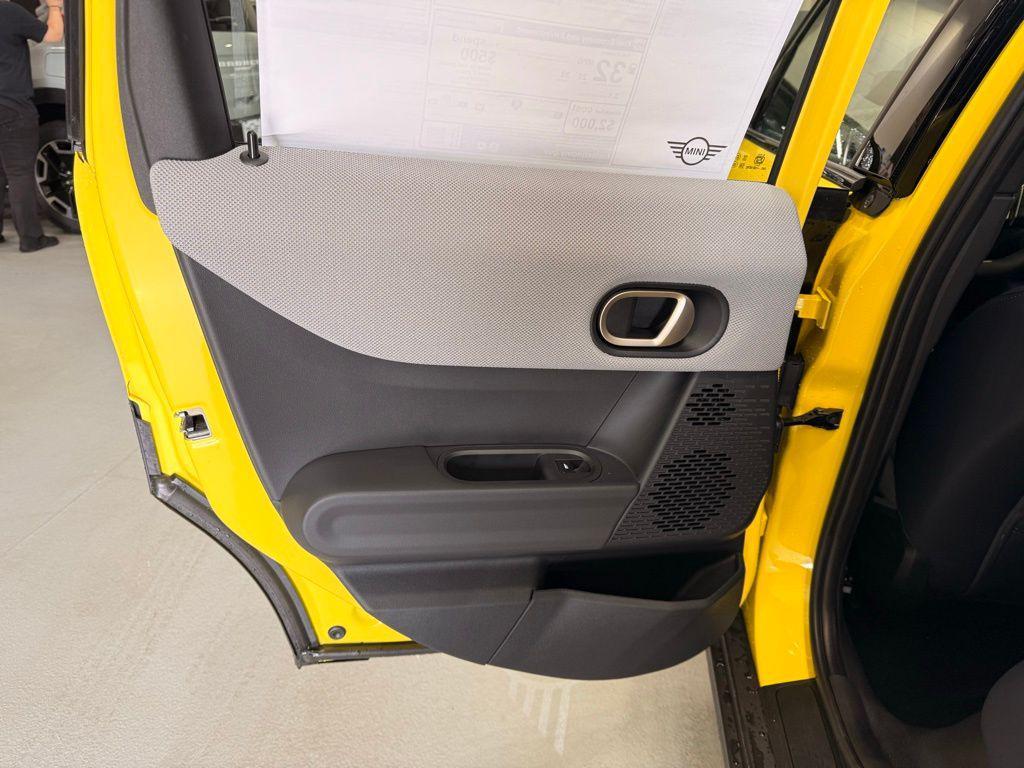 used 2025 MINI Hardtop car, priced at $40,130