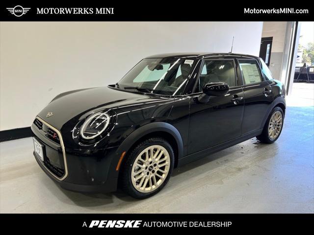 new 2025 MINI Hardtop car, priced at $36,595