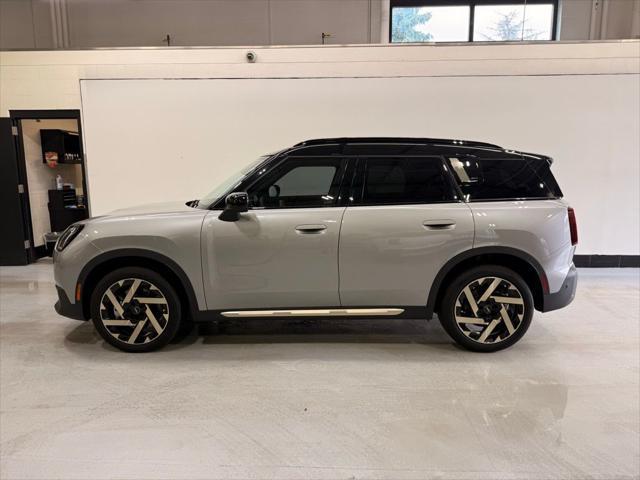 new 2025 MINI Countryman car