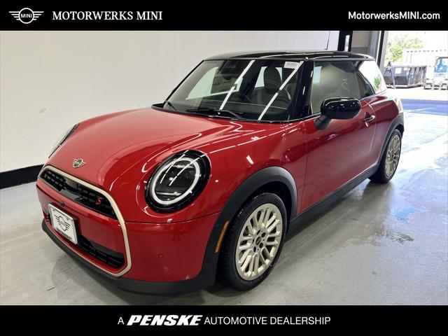 used 2025 MINI Hardtop car, priced at $38,445