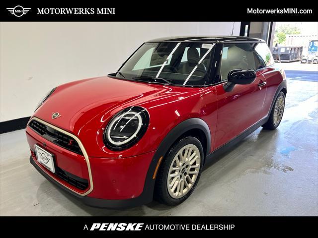 used 2025 MINI Hardtop car, priced at $33,445