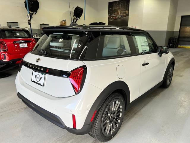 new 2025 MINI Hardtop car, priced at $37,295