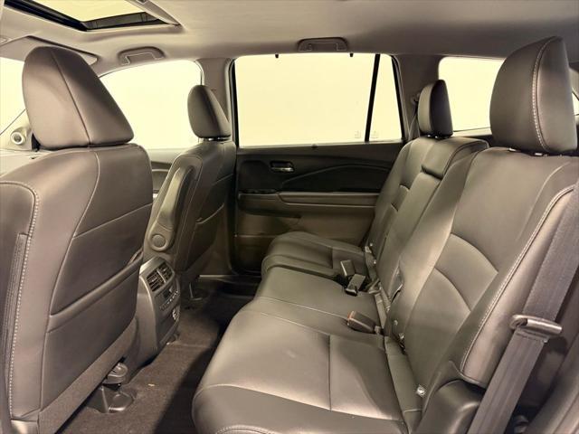 used 2022 Honda Pilot car, priced at $34,999
