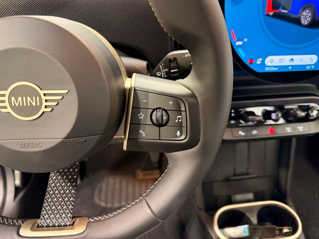 new 2025 MINI Hardtop car, priced at $37,230