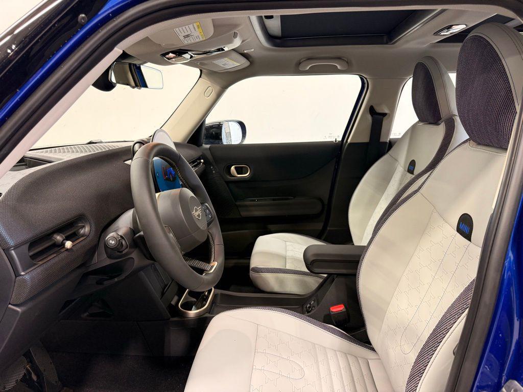 new 2025 MINI Hardtop car, priced at $37,230