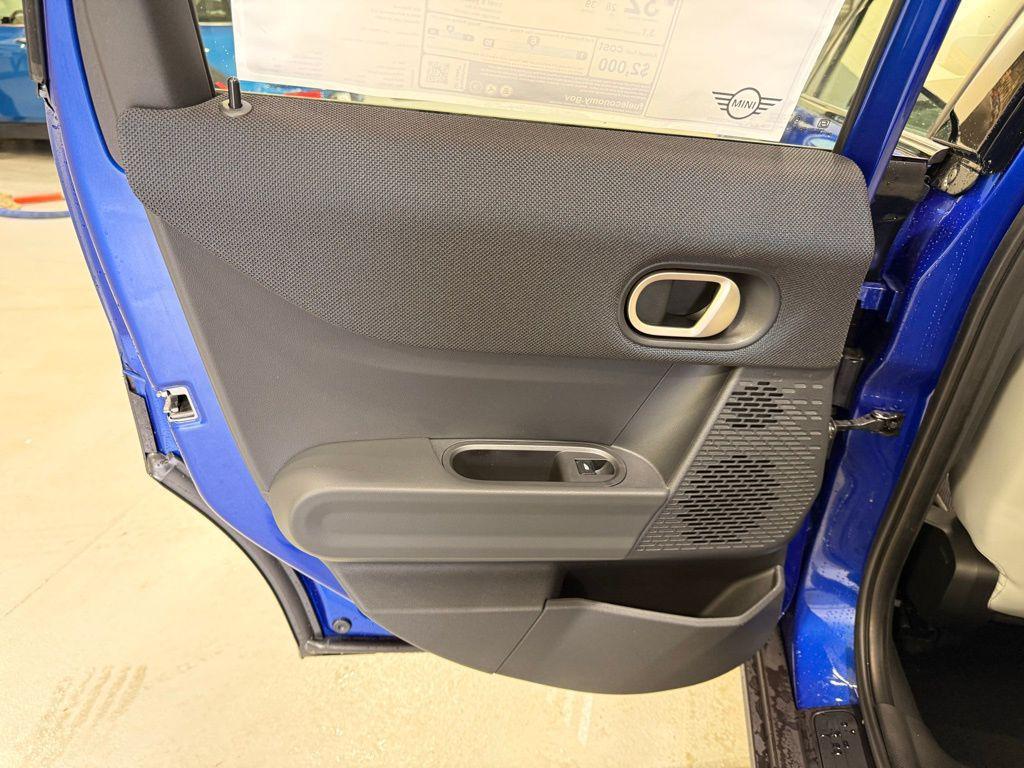 new 2025 MINI Hardtop car, priced at $37,230