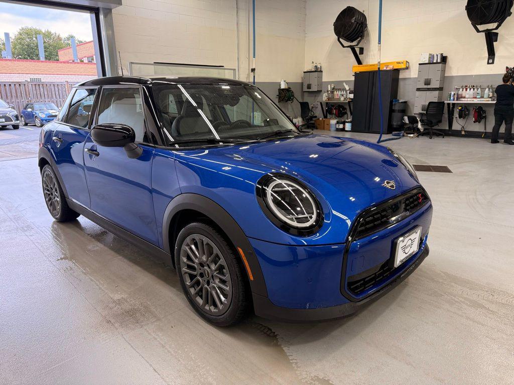 new 2025 MINI Hardtop car, priced at $37,230