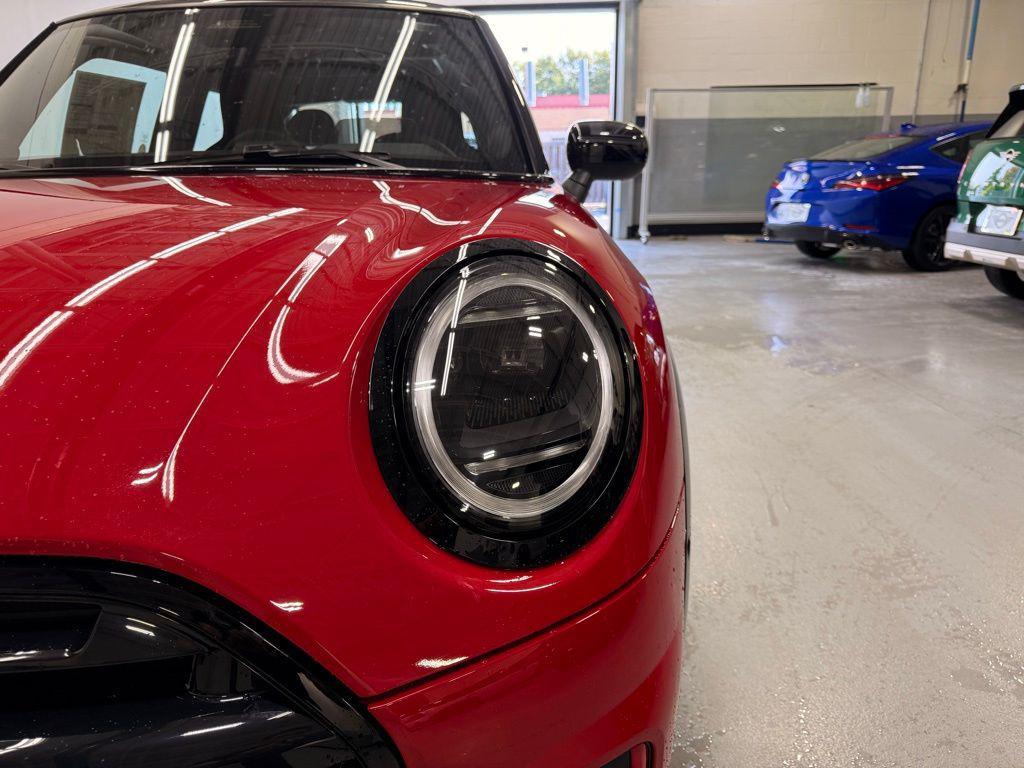 new 2026 MINI Hardtop car, priced at $42,925