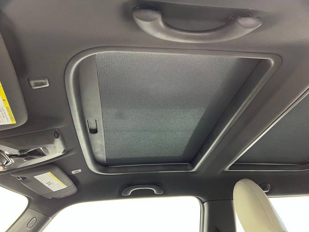 used 2025 MINI Hardtop car, priced at $36,055
