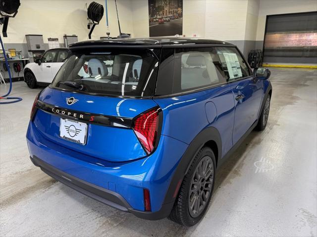 new 2025 MINI Hardtop car, priced at $37,295