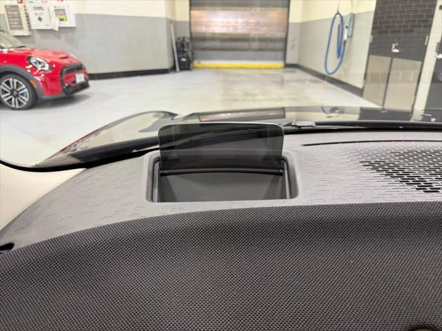new 2025 MINI Hardtop car, priced at $32,930