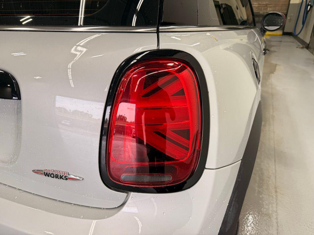 used 2022 MINI Hardtop car, priced at $25,999