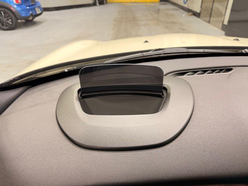 used 2023 MINI Hardtop car, priced at $25,999