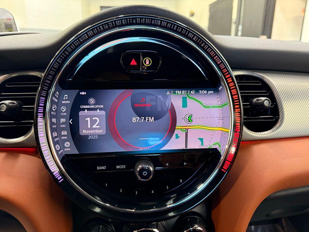 used 2023 MINI Hardtop car, priced at $25,999