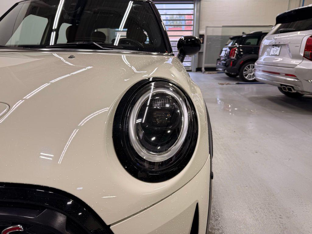 used 2023 MINI Hardtop car, priced at $25,999