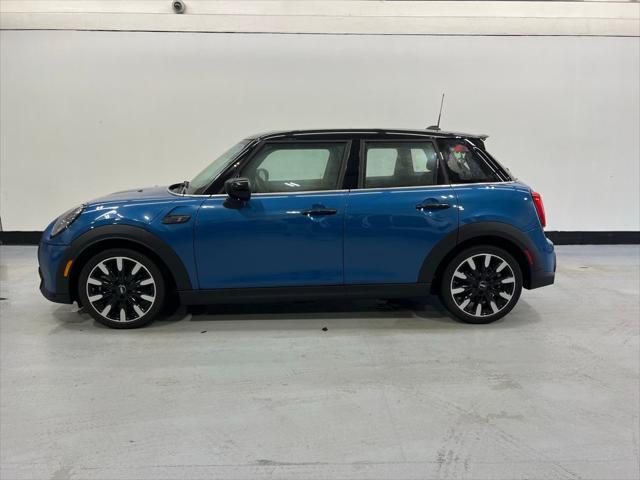 used 2022 MINI Hardtop car, priced at $26,490