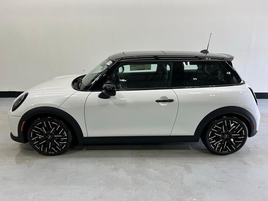 used 2025 MINI Hardtop car, priced at $38,295