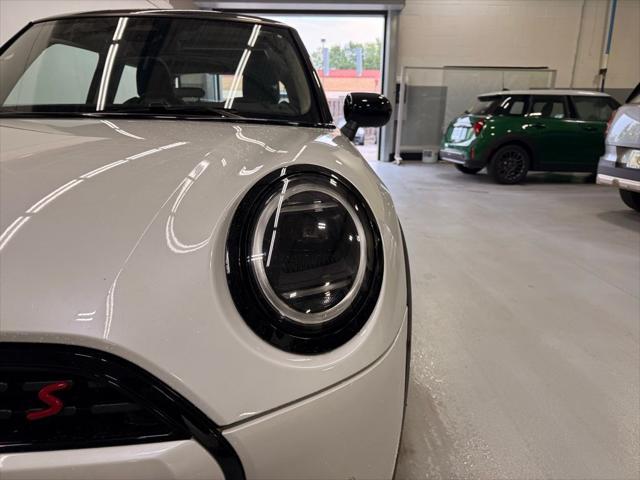 new 2025 MINI Hardtop car, priced at $35,935