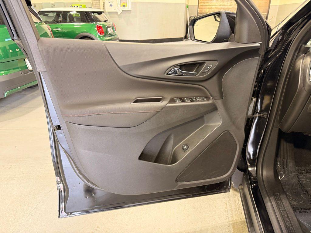 used 2022 Chevrolet Equinox car, priced at $22,535