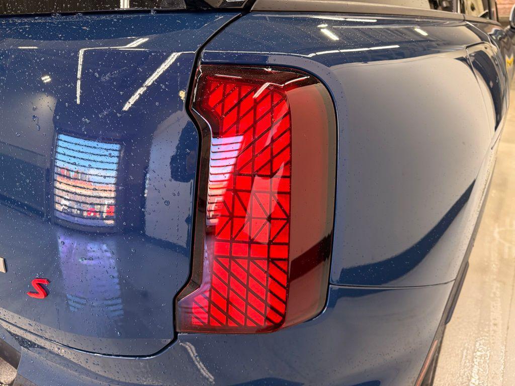 new 2025 MINI Countryman car, priced at $44,630