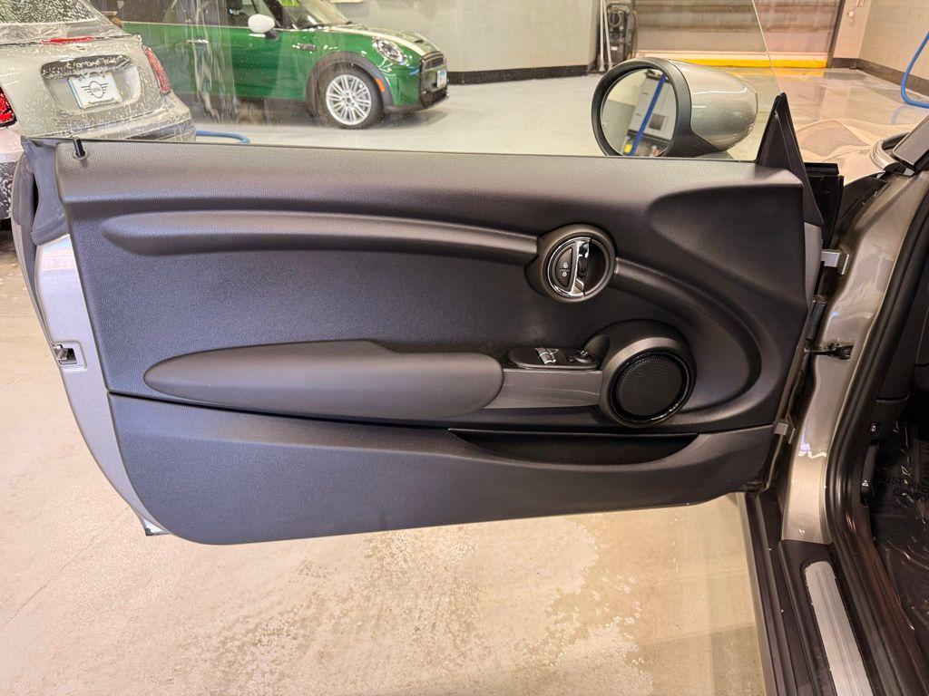 used 2020 MINI Hardtop car, priced at $16,999