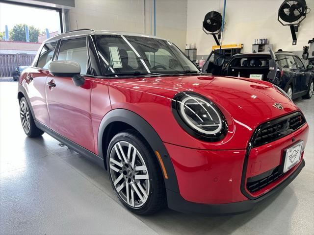 new 2025 MINI Hardtop car, priced at $38,545