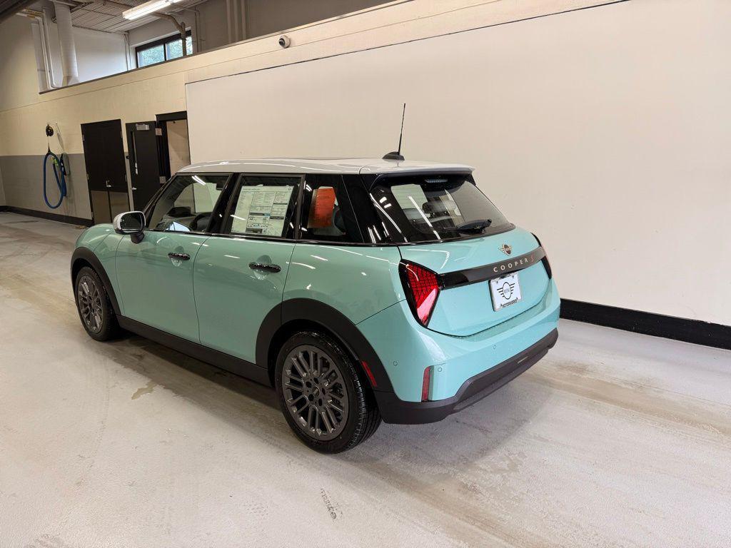 new 2025 MINI Hardtop car, priced at $39,630