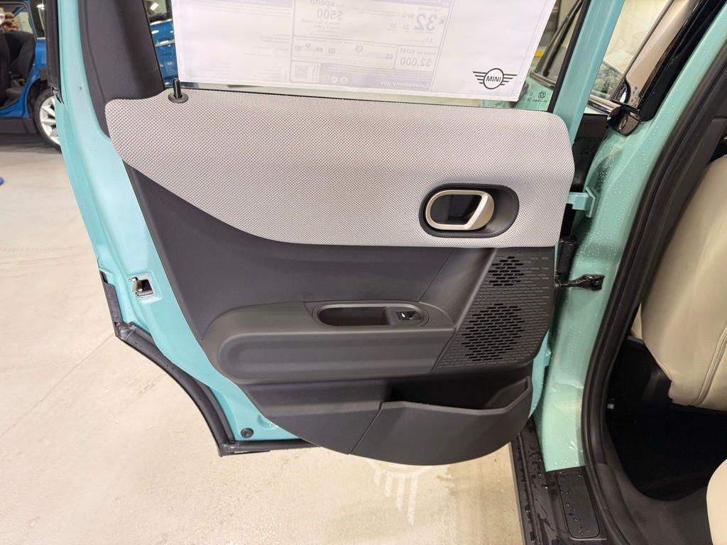 new 2025 MINI Hardtop car, priced at $39,630
