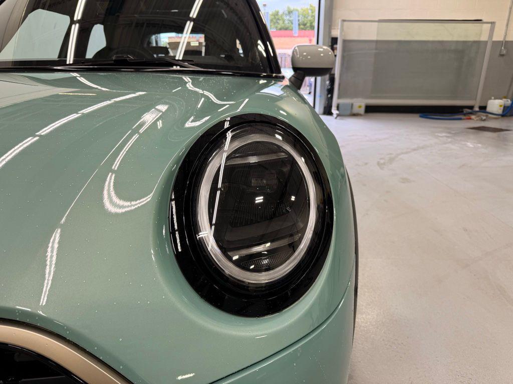new 2025 MINI Hardtop car, priced at $39,630