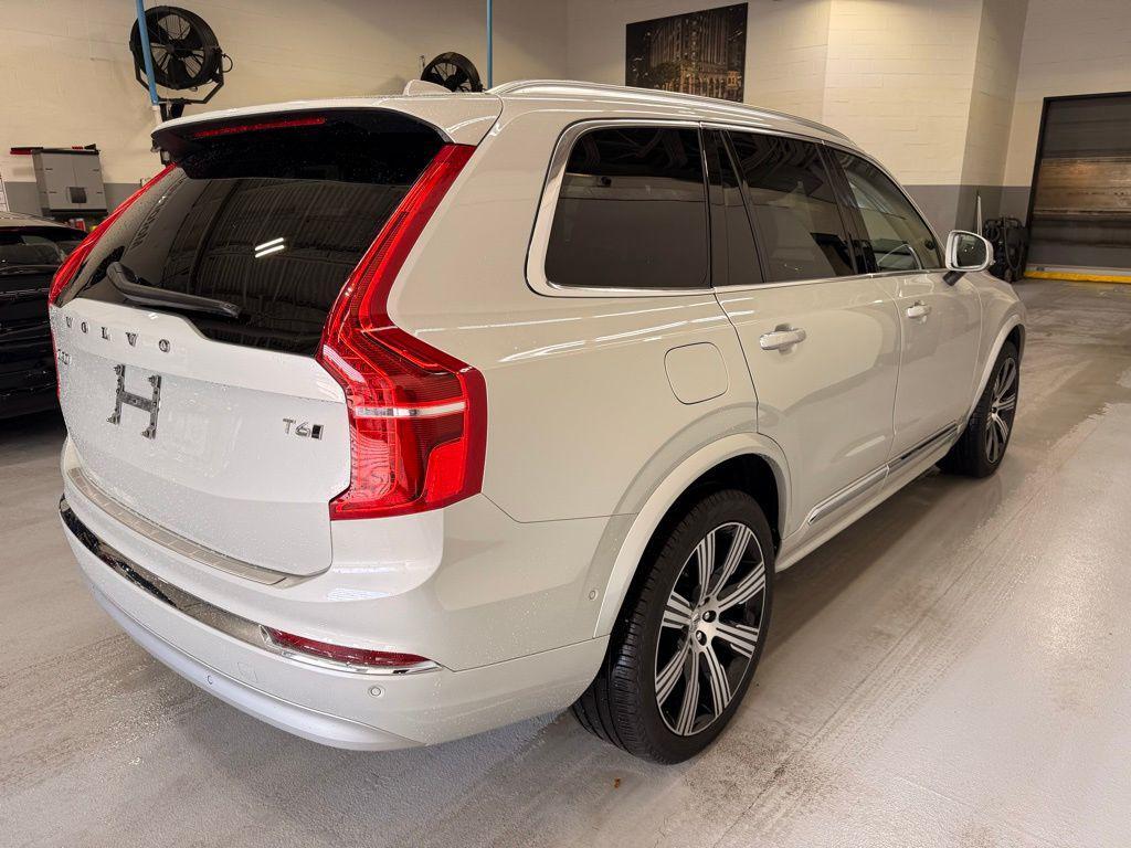 used 2022 Volvo XC90 car, priced at $43,497