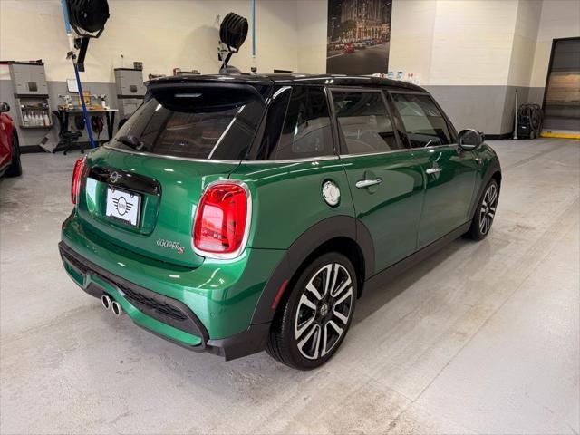 used 2023 MINI Hardtop car, priced at $28,497