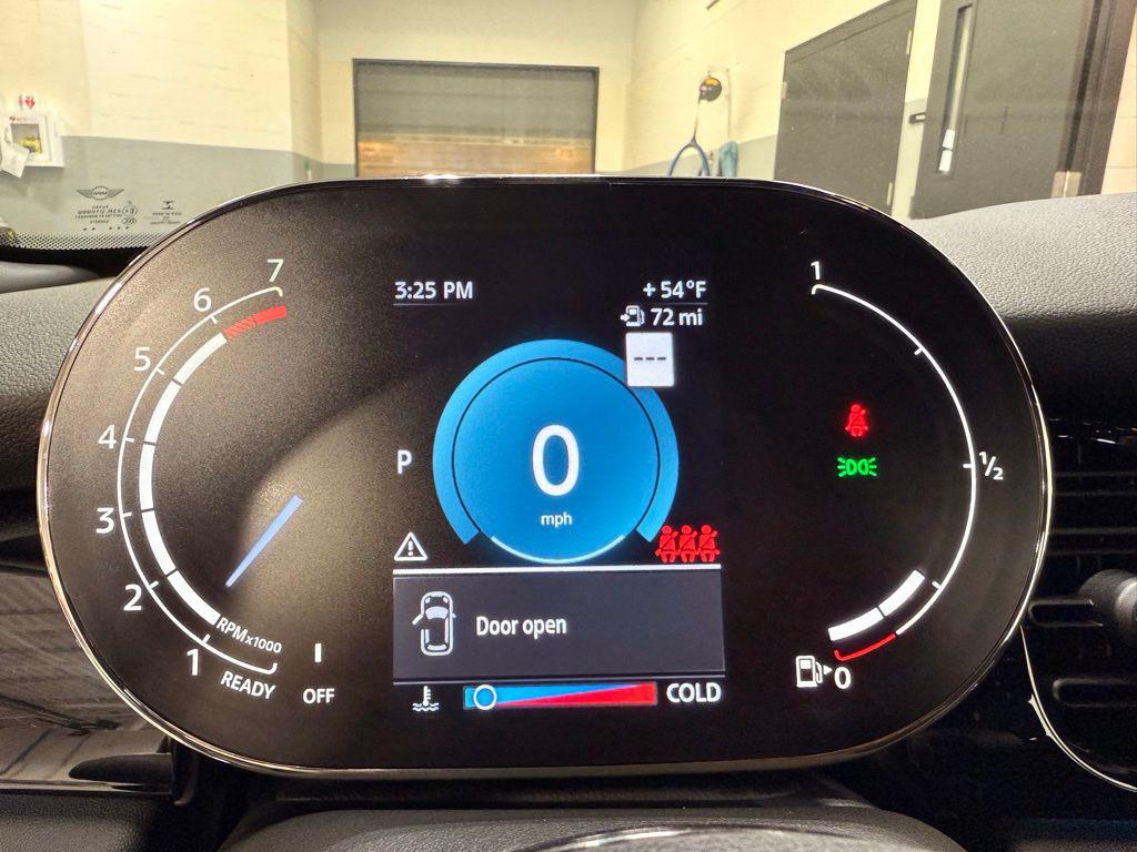 used 2023 MINI Hardtop car, priced at $26,999