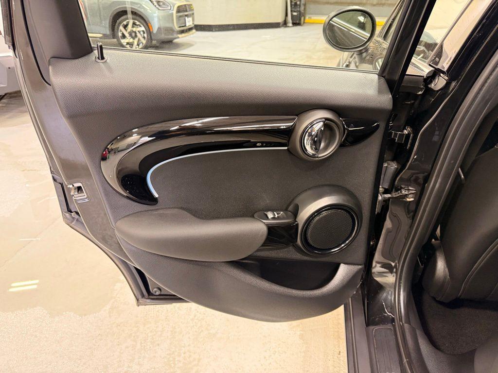 used 2023 MINI Hardtop car, priced at $26,999